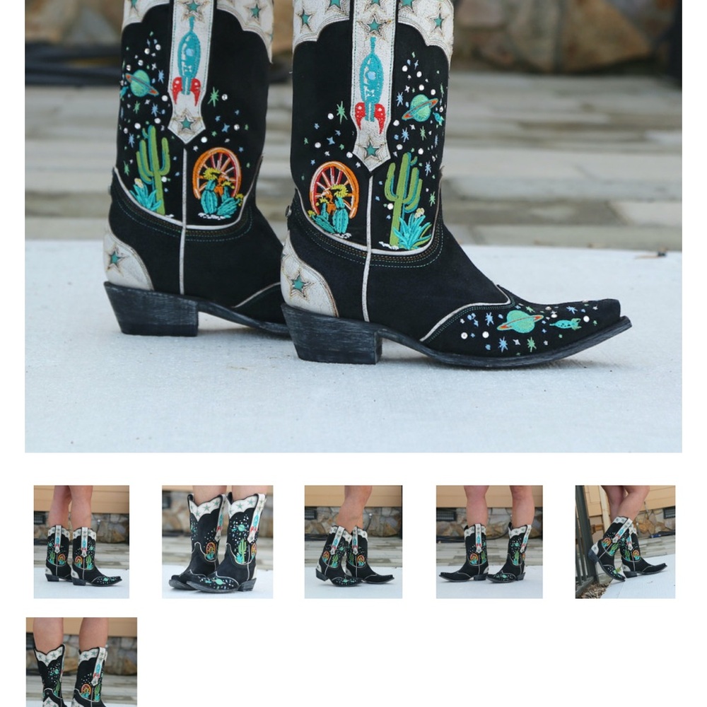 Double D Ranch Black and Green Embroidered Heeled Boots
